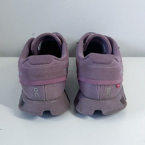 On Running Women's Athletic Shoes in Purple - Picture 4 of 7